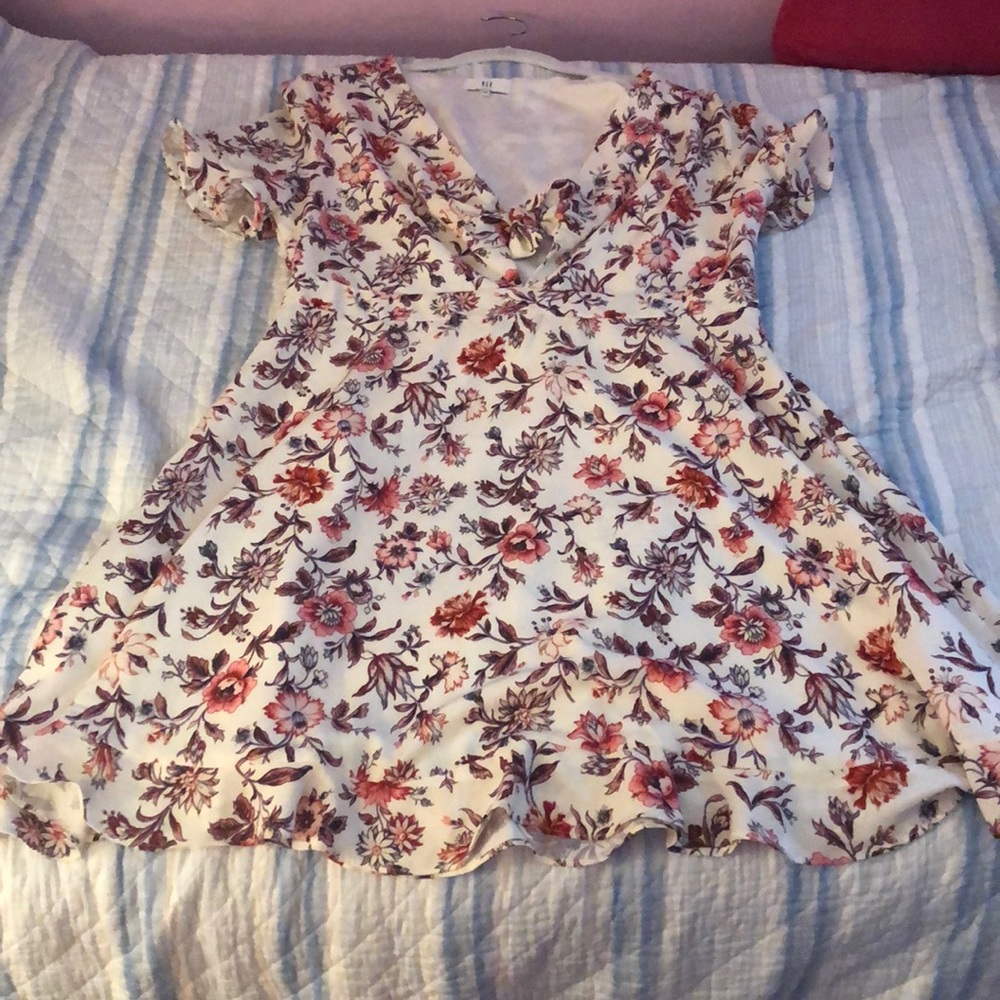 Nordstrom Rack Cream and Floral Dress